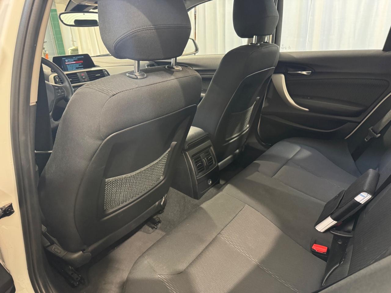 Bmw 116 116d 5p. Sport