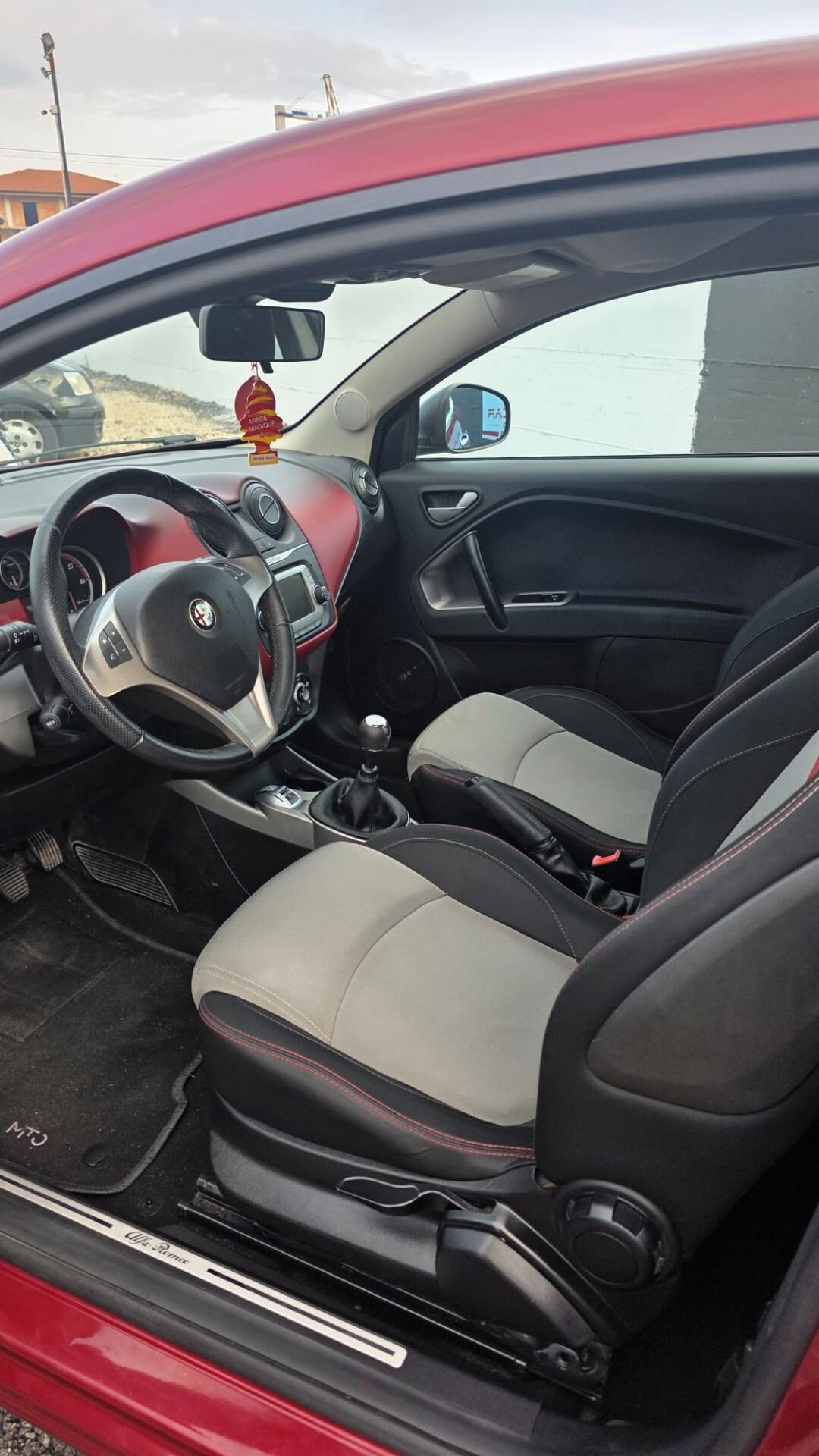 Alfa Romeo MiTo 1.3 JTDm 85 CV S&S Distinctive