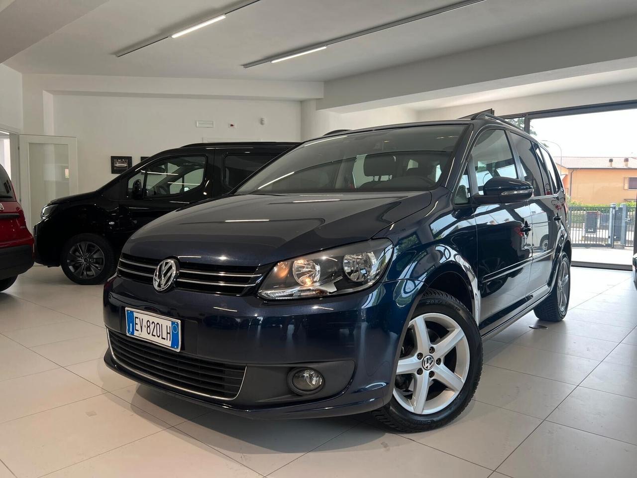 Volkswagen Touran 1.6 TDI DSG Comfortline