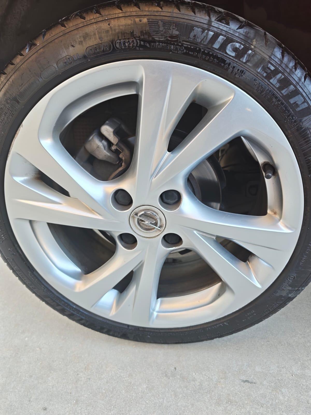 Opel Corsa 1.2 100 CV aut. GS Line garantita 12 mesi