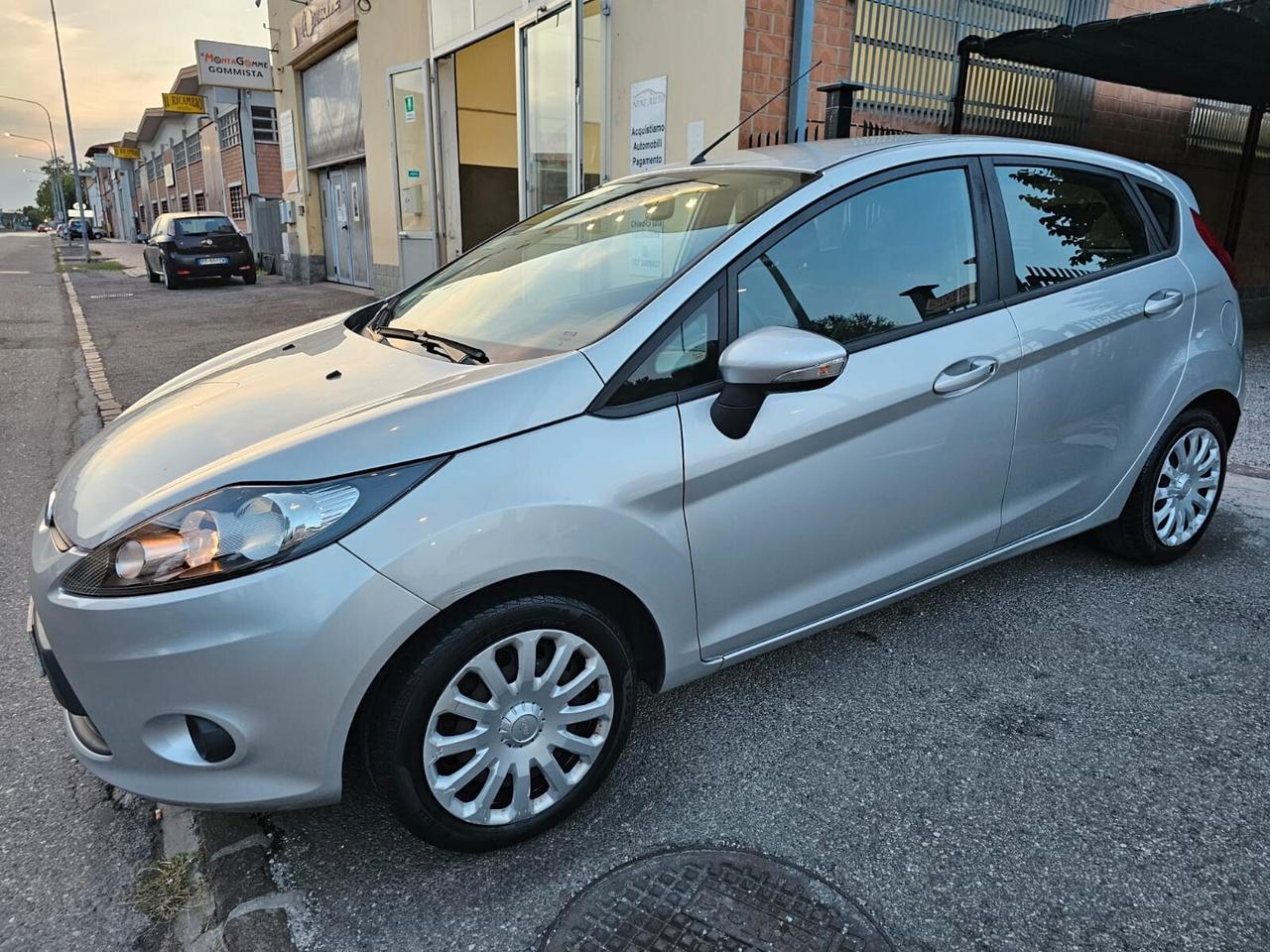 Ford Fiesta 1.4 TDCi 70cv Ikon*Clima*Unipro*Neopatentati