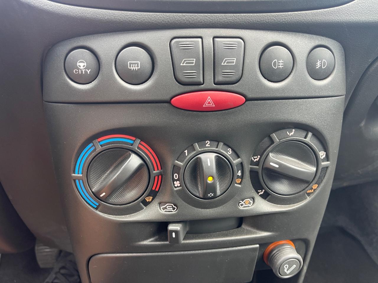 Fiat Punto Classic 1.2 benzina euro4 neopatentati