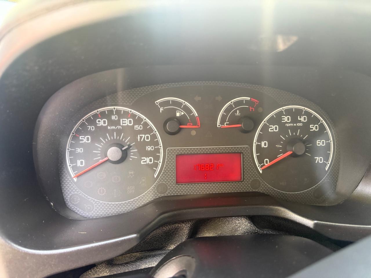 Fiat Qubo 1.3 MJT 95 CV Dynamic