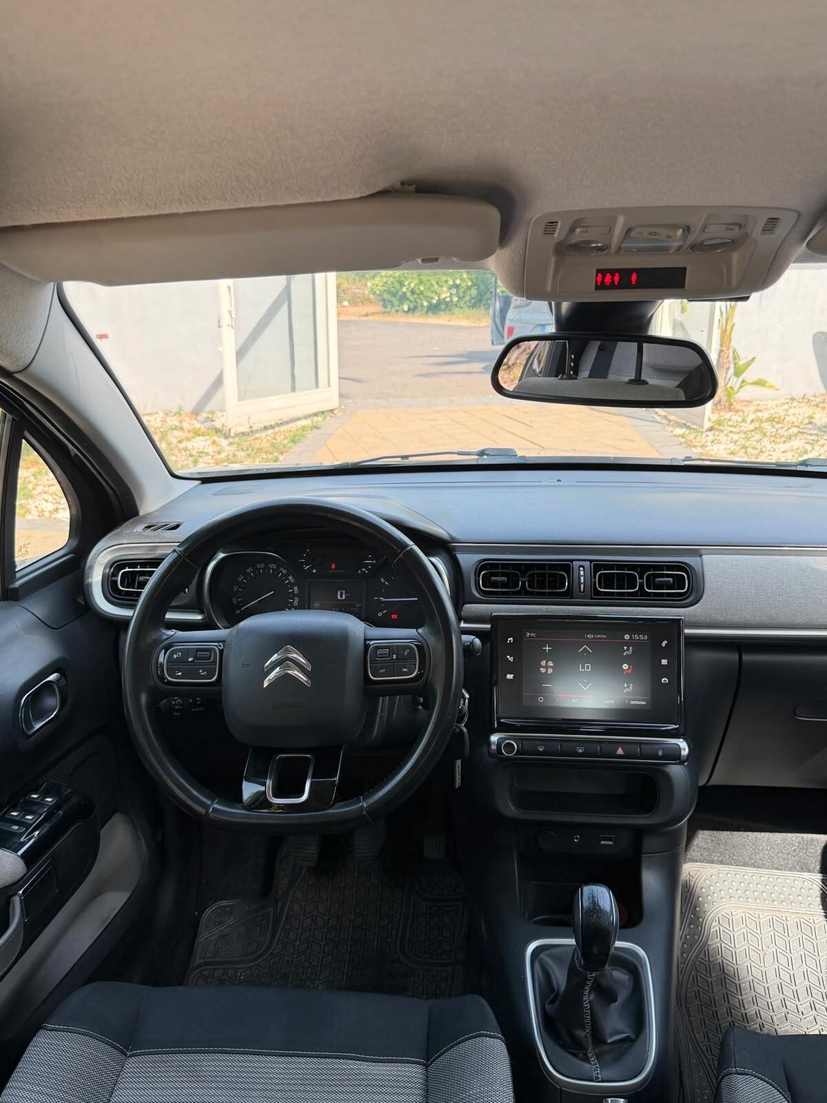 Citroen C3 1.2 PureTech Shine 82CV