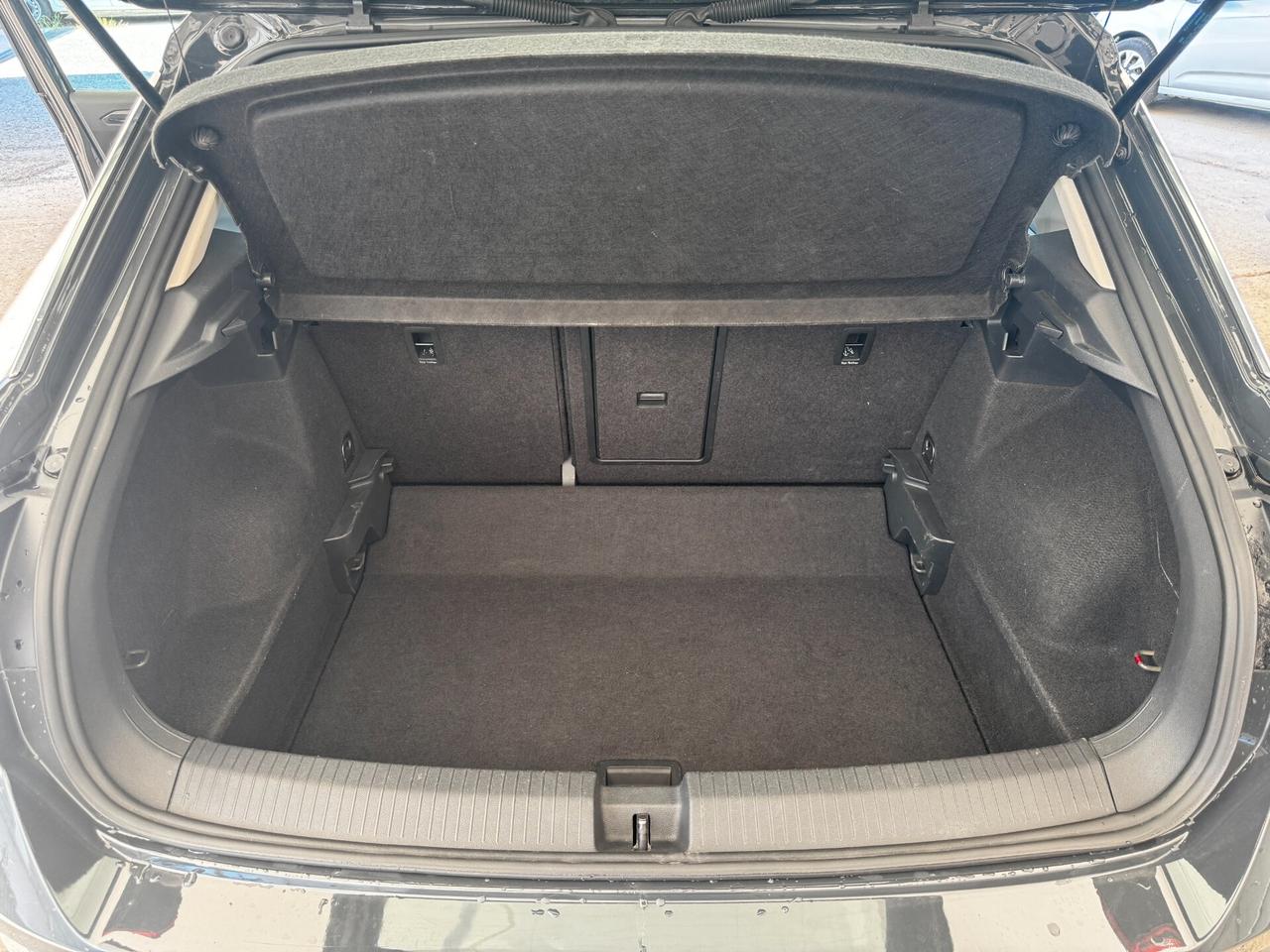 Volkswagen T-Roc 2.0 TDI 150 CV DSG Advanced - 2019