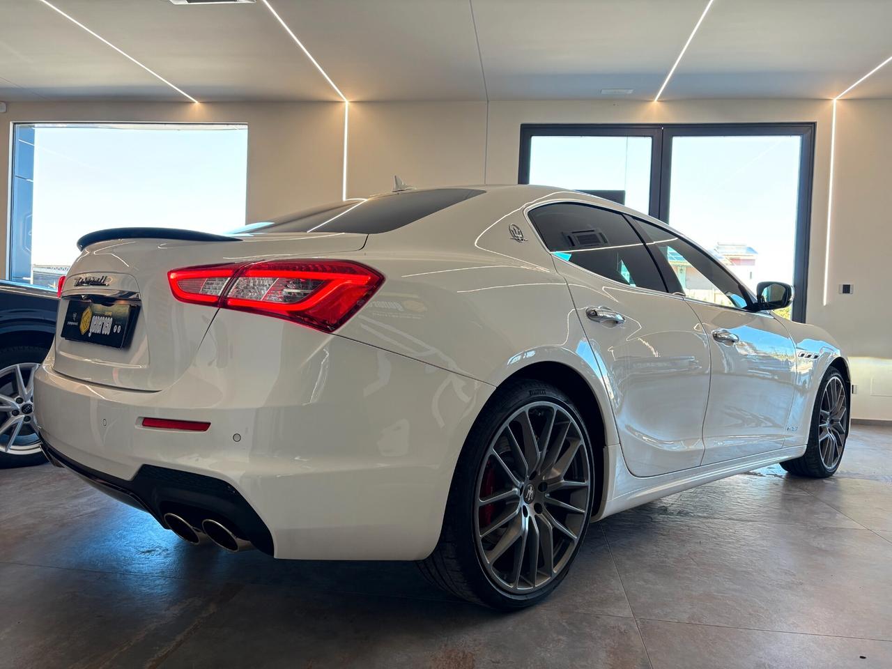 Maserati Ghibli V6 Diesel 275 CV Gransport