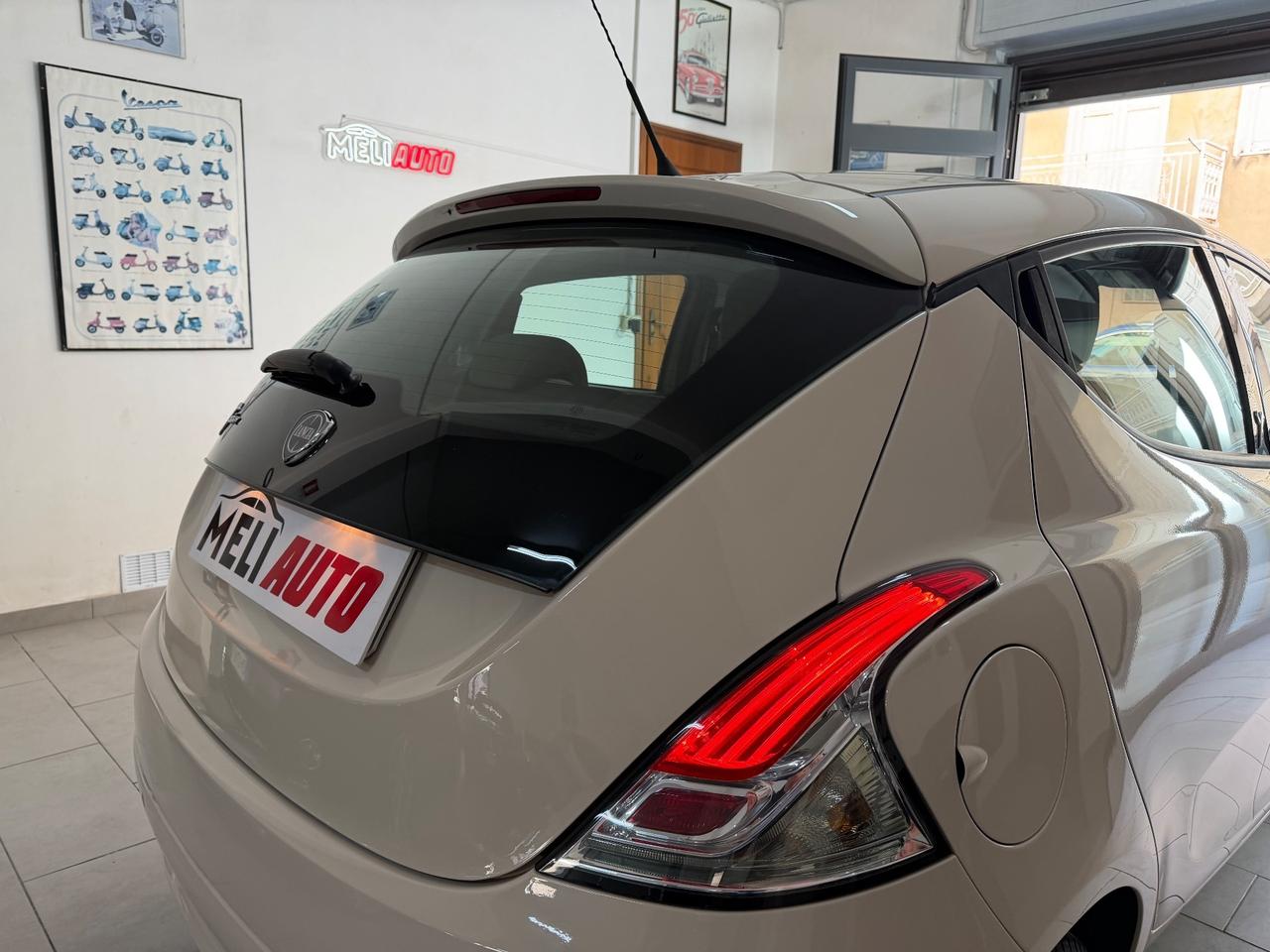 Lancia Ypsilon 1.2 Benzina 69 CV Platinum