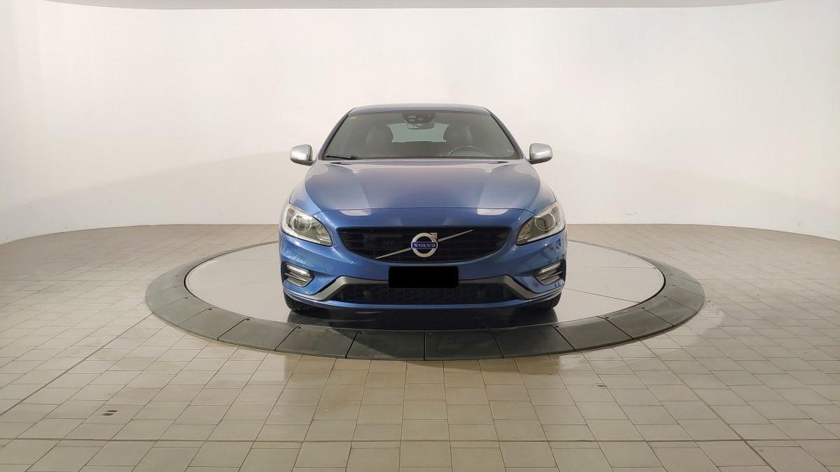 VOLVO V60 2.0 D5 Geartronic R-Design