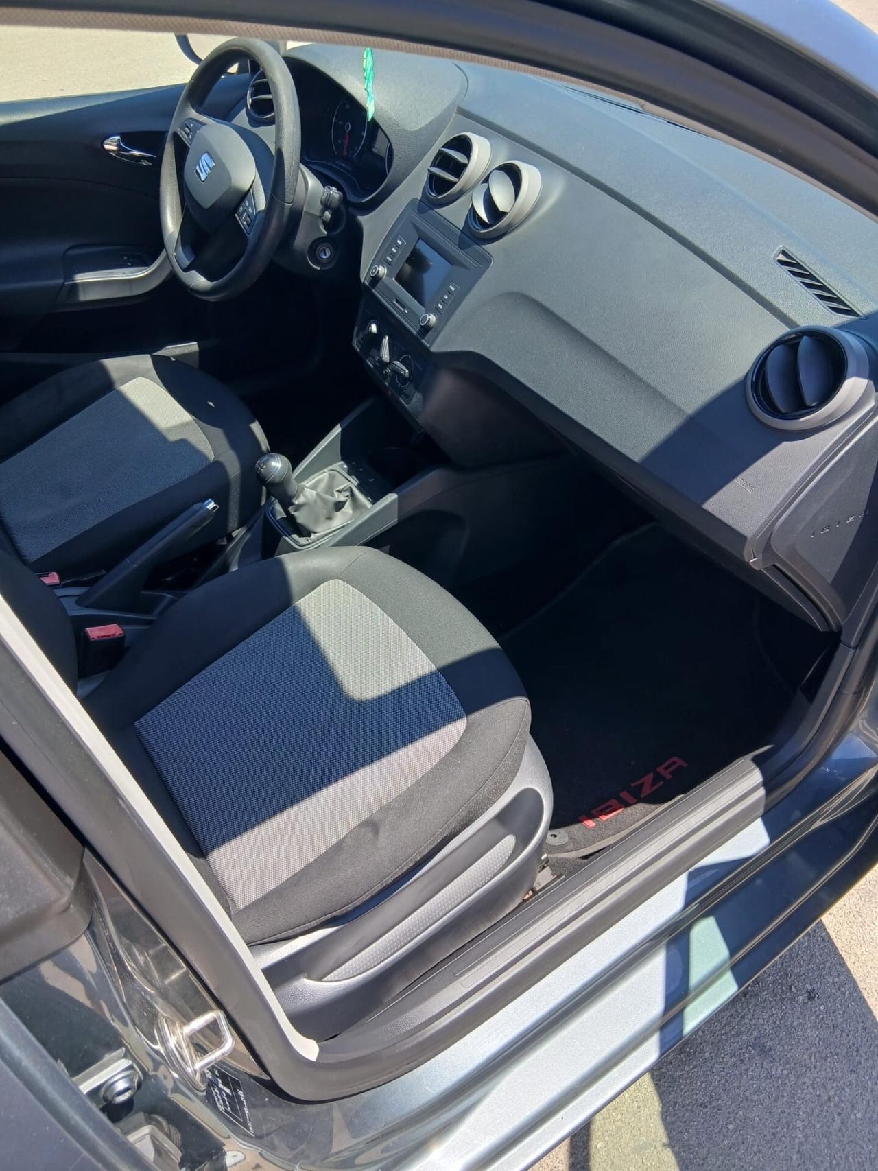 SEAT IBIZA 90CV