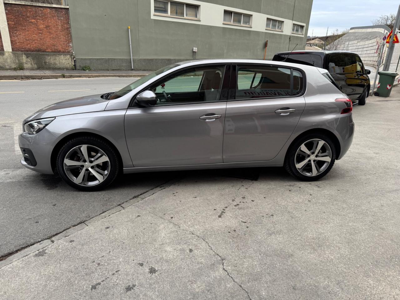 PEUGEOUT 308 1.6 HDI AUTOMATICO 120CV