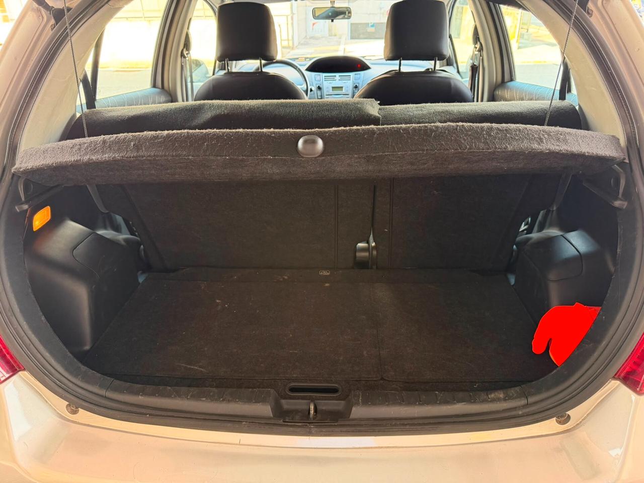 Toyota Yaris 1.3 5 porte