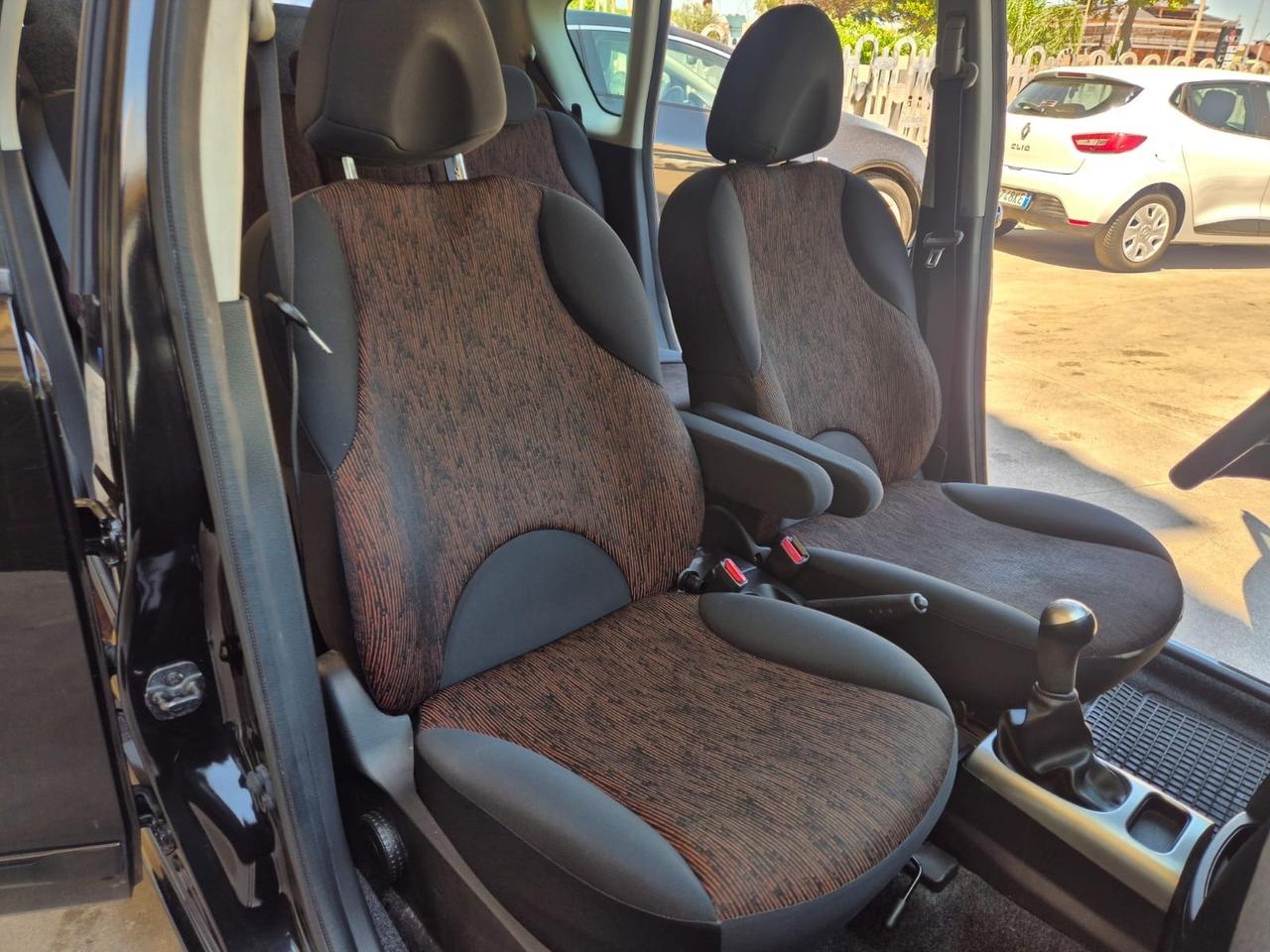 Nissan Note 1.5 dCi 86CV Tekna