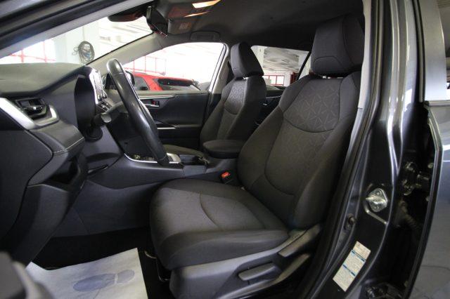 TOYOTA RAV 4 MY23 RAV4 2.5 HV (222CV) E-CVT AWD-i Dynamic