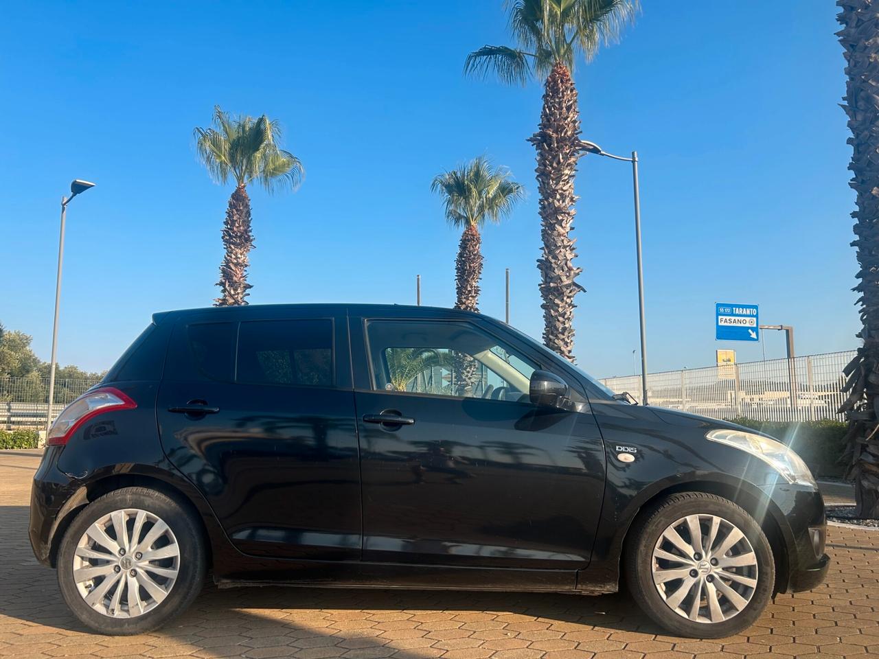 Suzuki Swift 1.3 DDiS Style 5 porte
