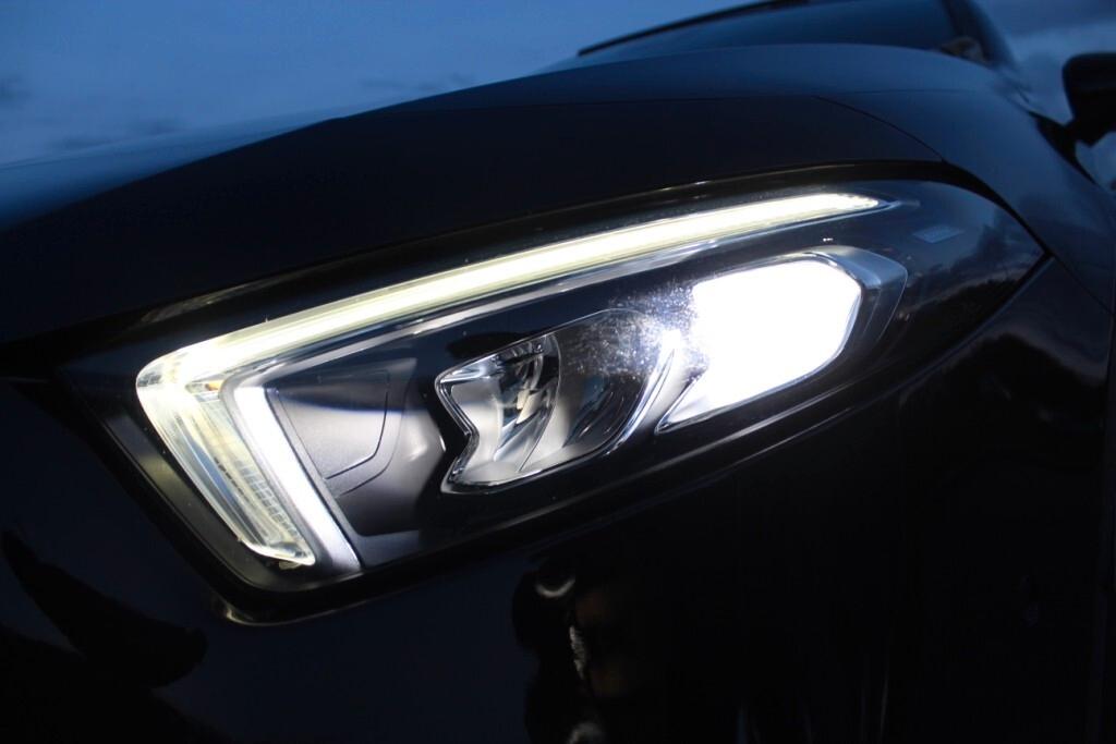 MERCEDES Classe A 180 d Aut. *Tetto *Luci Ambiente