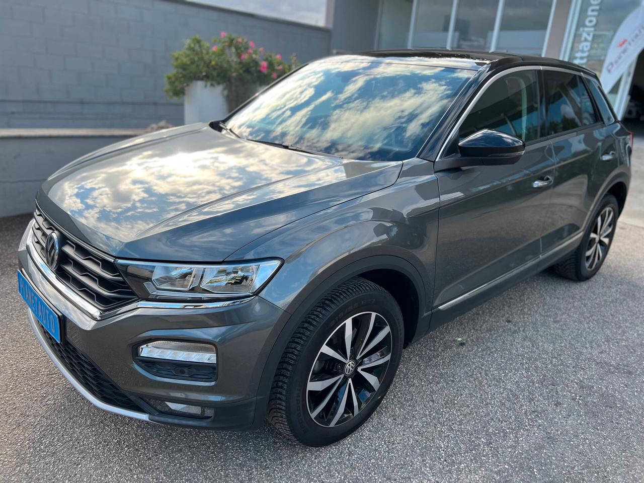 Volkswagen T-Roc 1.6 tdi Style 115CV VIRTUAL/PDC/NAVI/17; PERFE