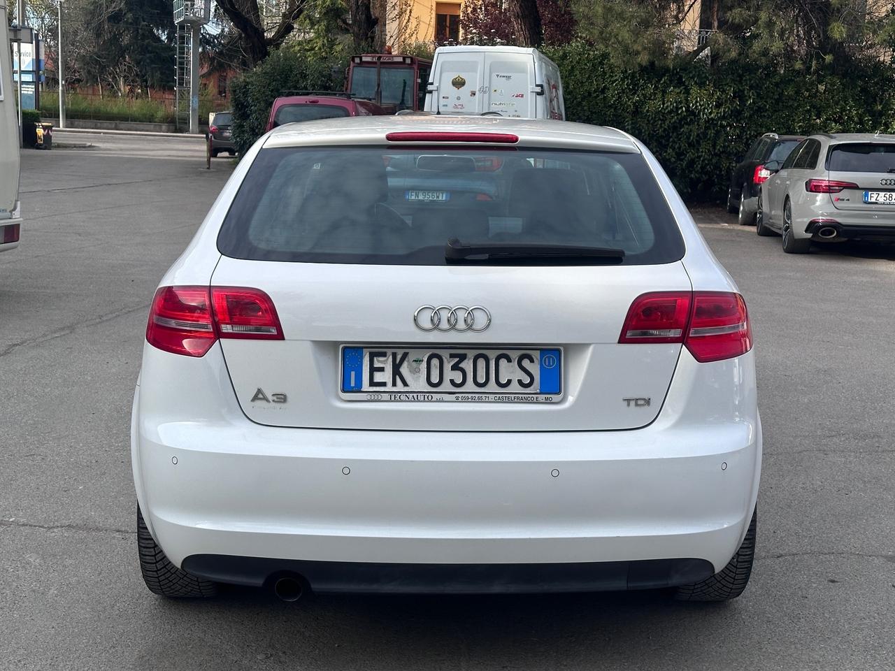 Audi A3 SPB. 2.0 TDI F.AP. S tronic solo 140 mila km