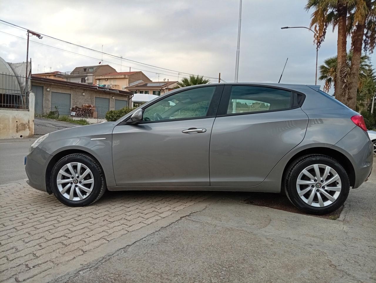 Alfa Romeo Giulietta 1.6 JTDm 120 CV Super
