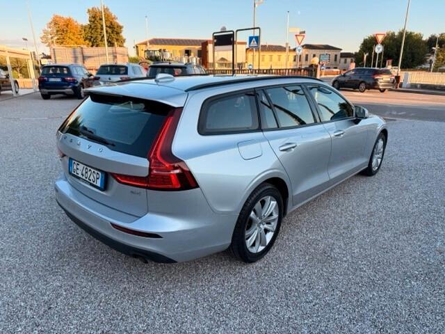 Volvo V60 2.0 b4 197cv Momentum Business auto