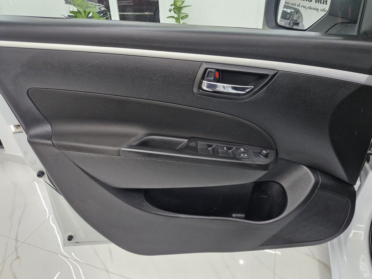 SUZUKI SWIFT 1.2 VVT 4WD GPL ANNO 2013