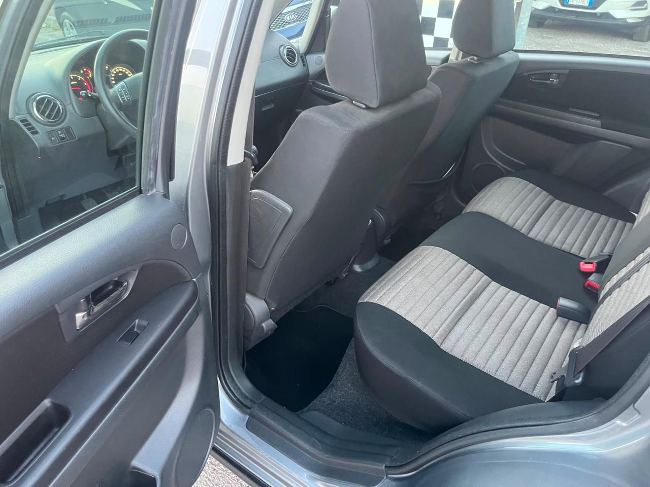 Fiat Sedici 2.0 MJT 4x2 Emotion Unipro 2009