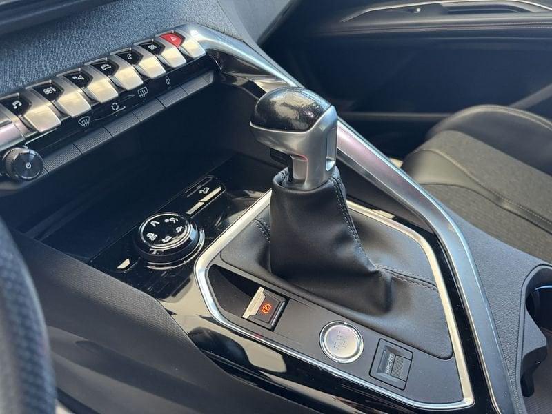 Peugeot 5008 BlueHDi 120 S&S Allure
