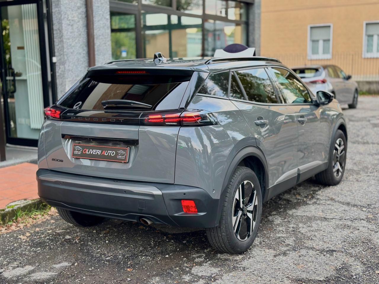 Peugeot 2008 Allure + Camera Pack PREZZO VERO