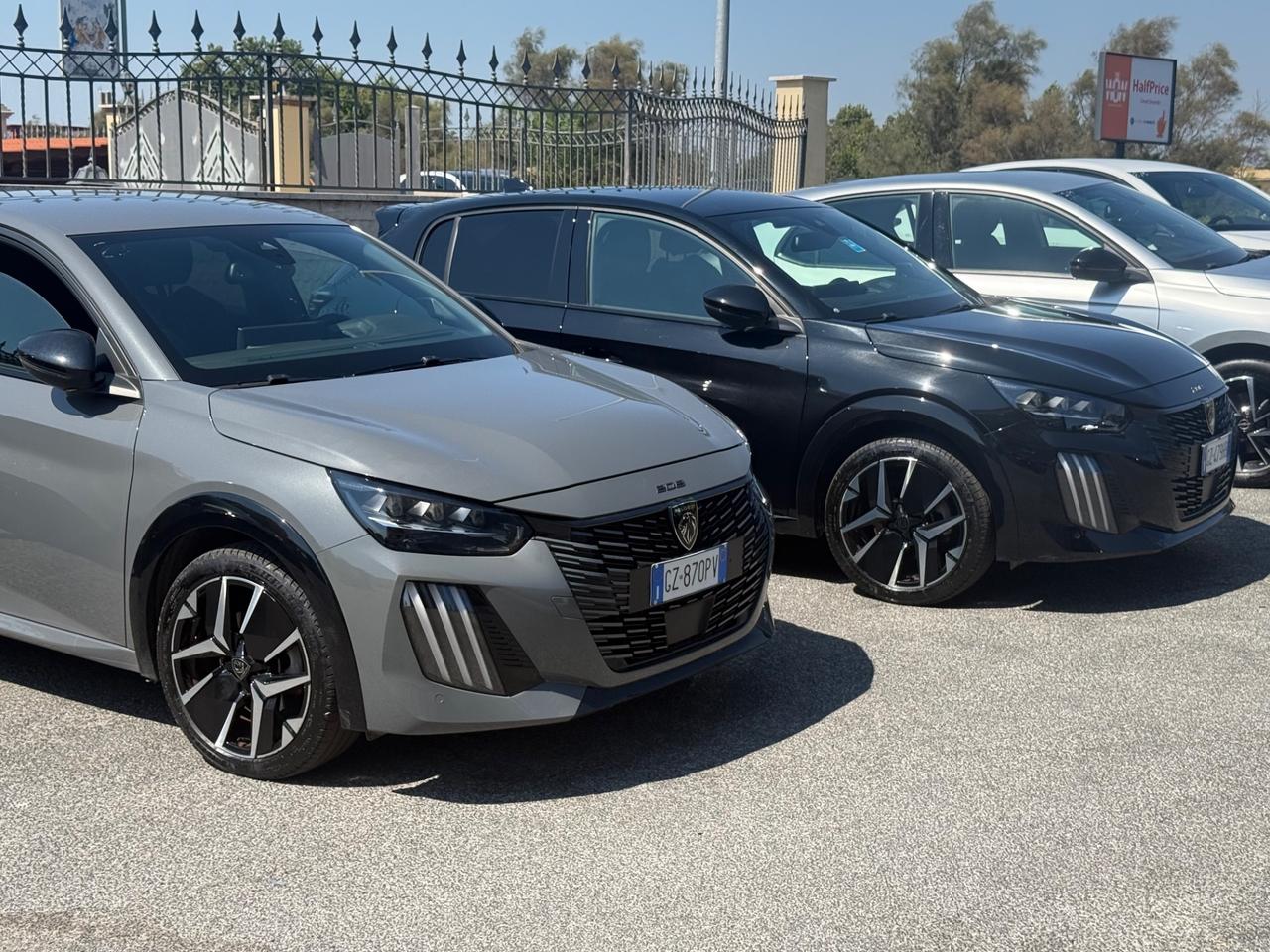 Peugeot 208 Hybrid 145 e-DCS6 GT Grigio Selenium