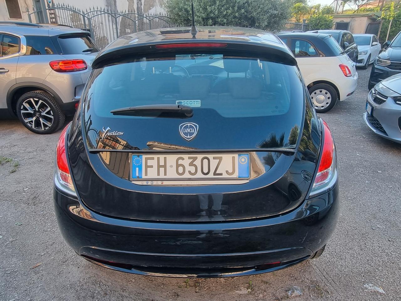 Lancia Ypsilon 1.2 69 CV 5 porte
