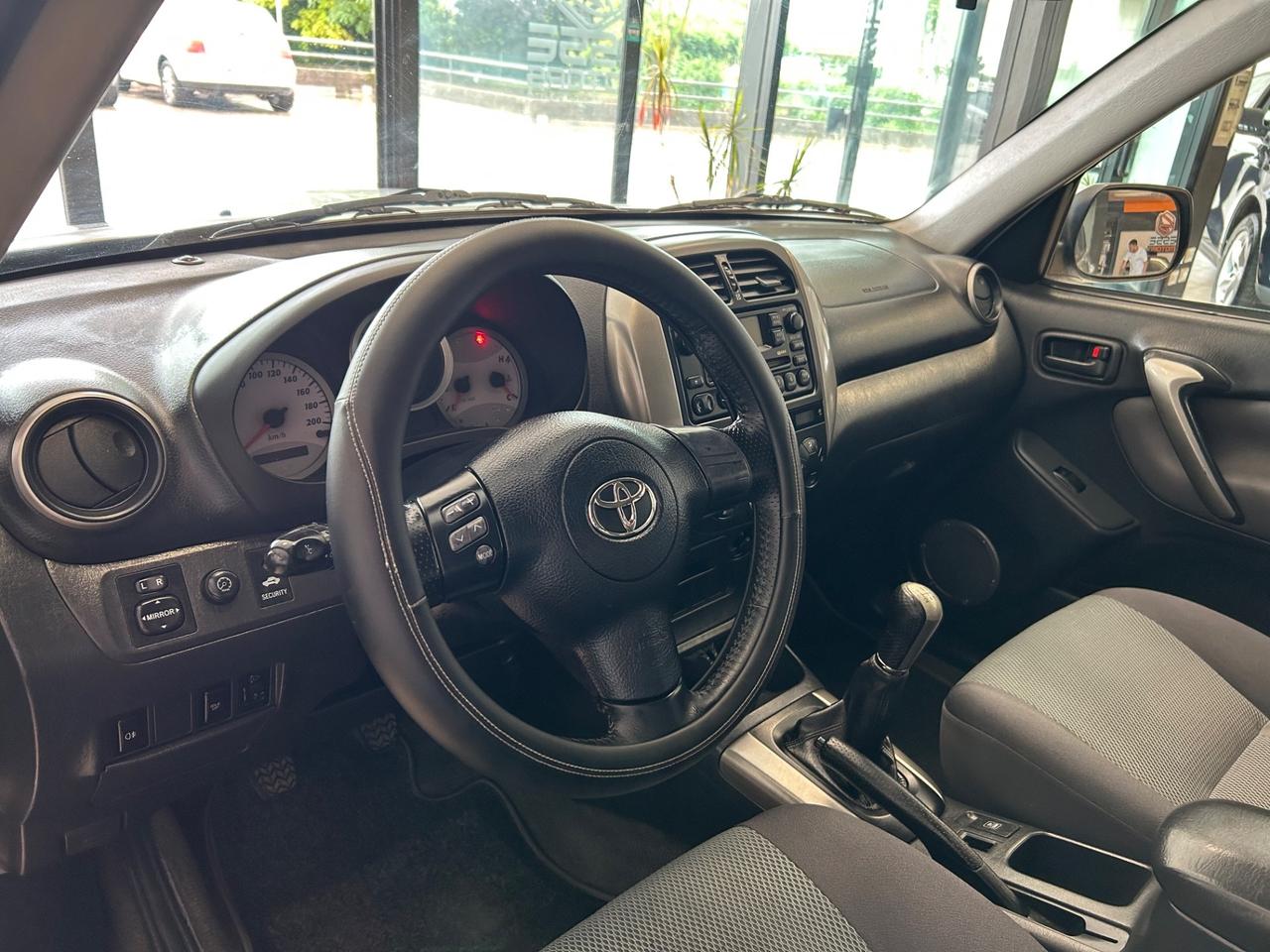 Toyota RAV4 - 2004 2.0 Tdi D-4D AUTOCARRO
