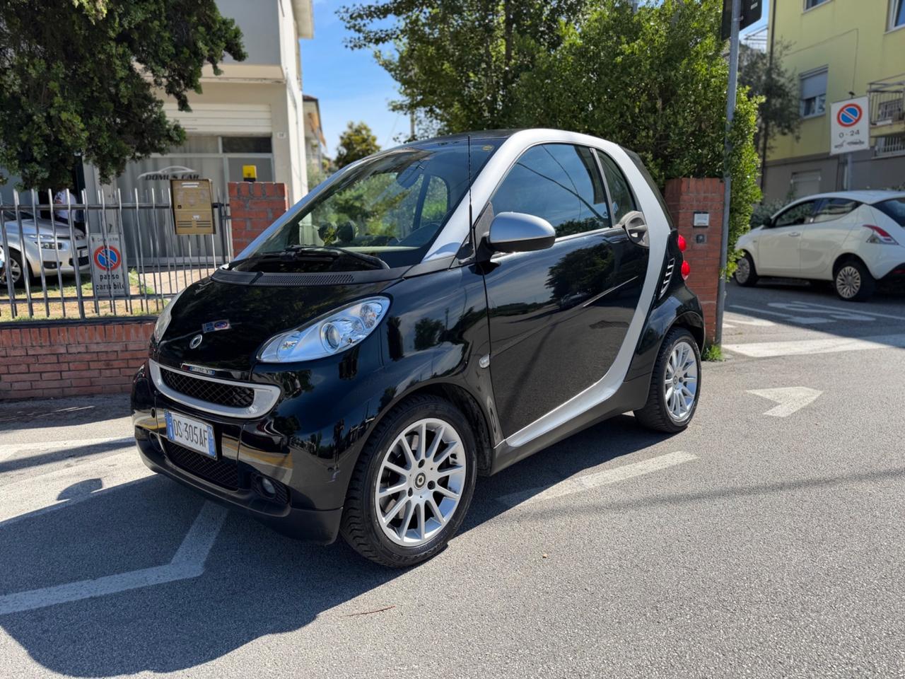 Smart ForTwo 1000 52 kW coupé passion