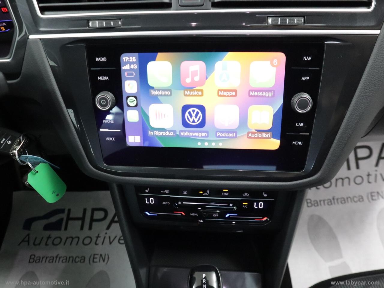 VOLKSWAGEN Tiguan 2.0TDI DSG R-LINE LED IQ-LIGHT NAVI PELLE RETROCAMERA