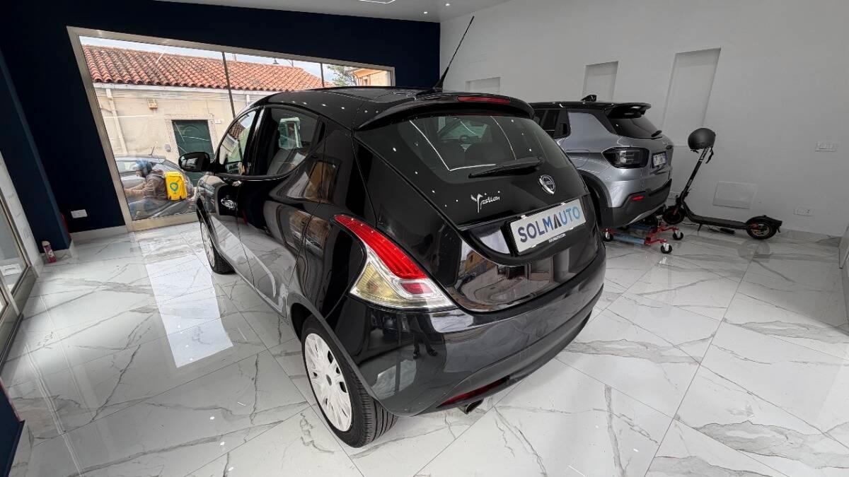 Lancia Ypsilon LANCIA YPSILON 1.2 8v Platinum s&s 69cv