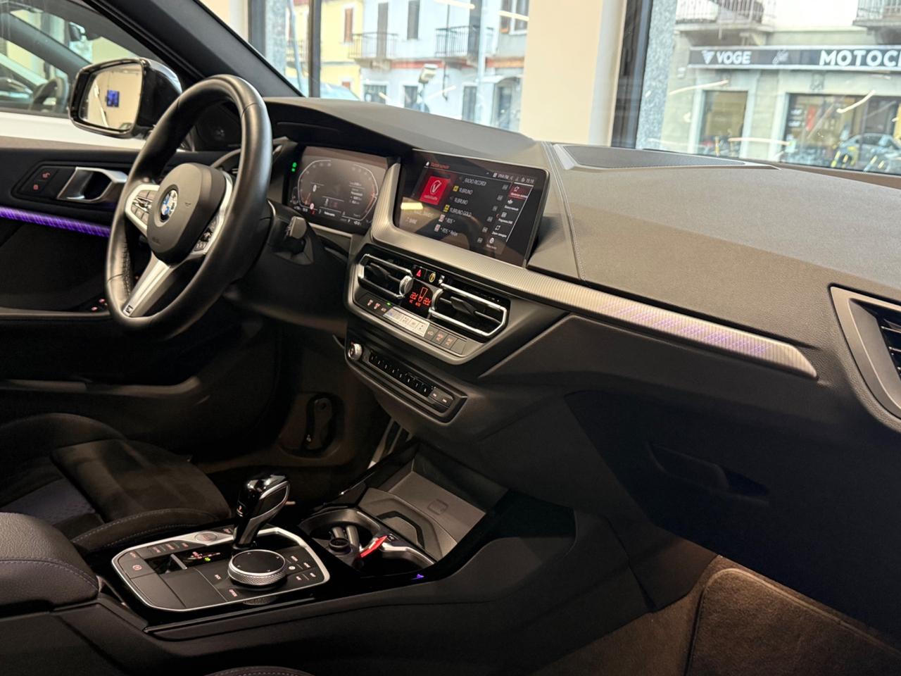 Bmw 118 118i 5p. Msport TETTO