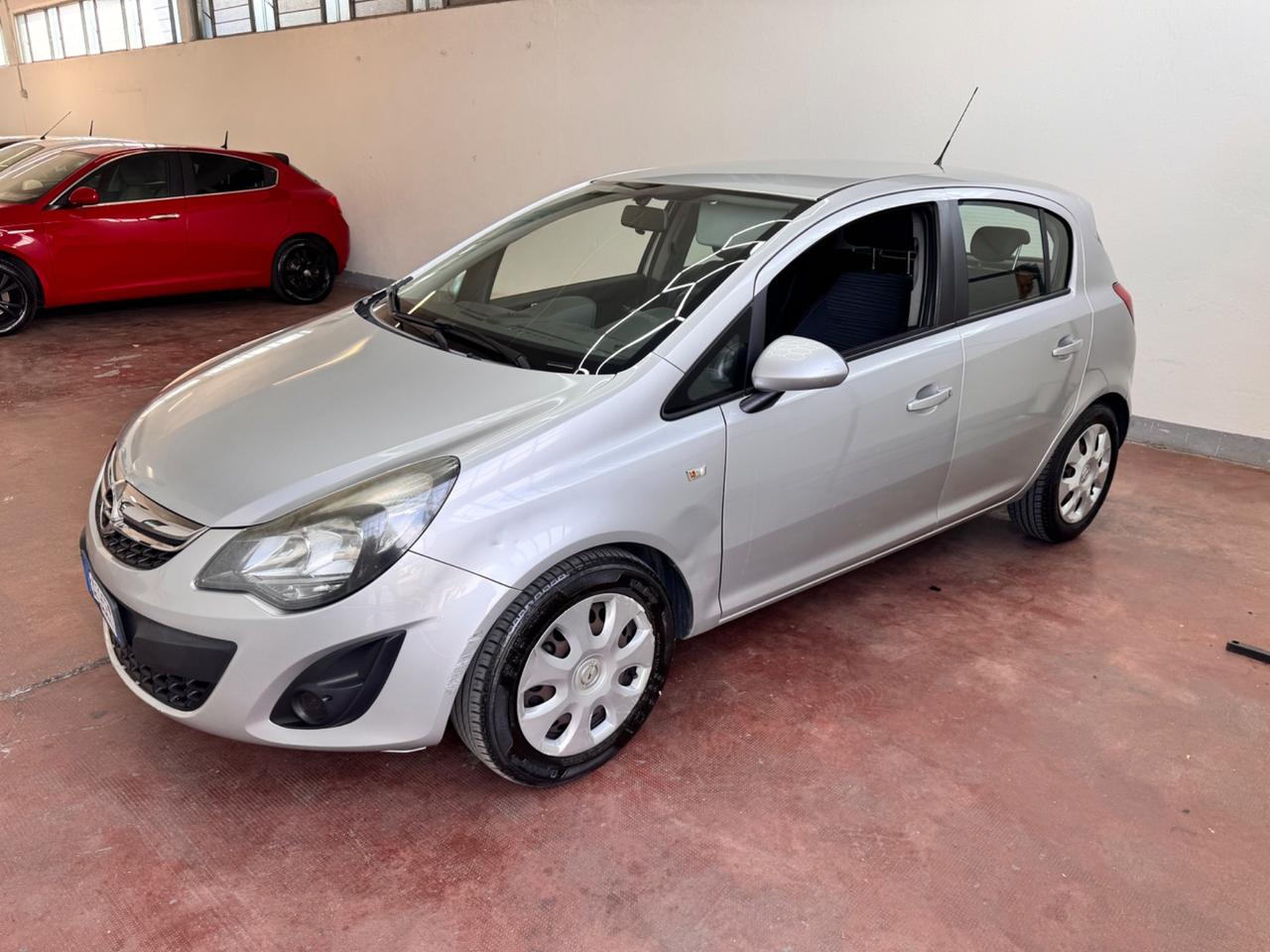 Opel Corsa 1.2 85CV 5 porte GPL-TECH Edition