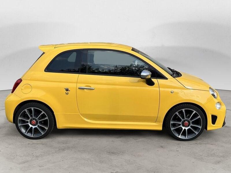 Abarth 595 1.4 Turbo T-Jet 165 CV Pista