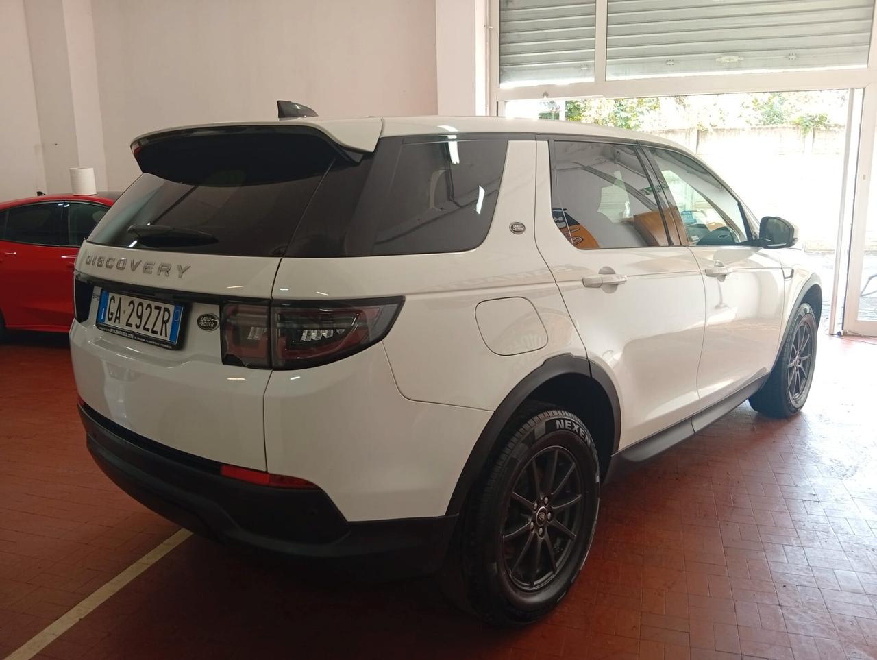 LAND ROVER DISCOVERY SPORT 2.0D AWD 2020 IDEALE PER NEOPATENTATI