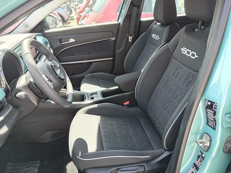 FIAT 600 1.2 Hybrid 145cv Icon