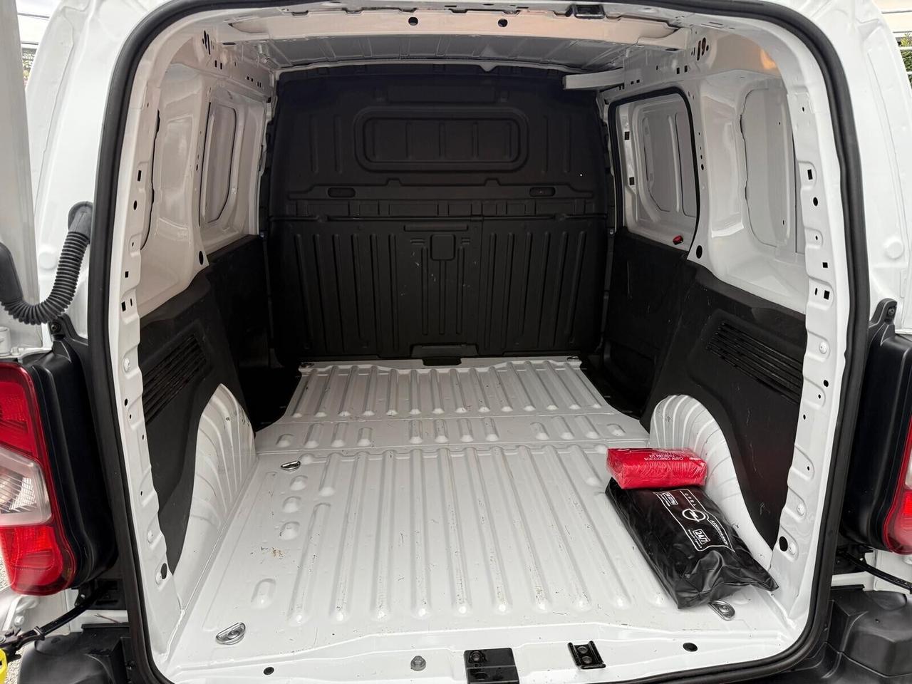 Opel Combo Cargo 1.5 Diesel 100CV S&S PC 650kg Edition