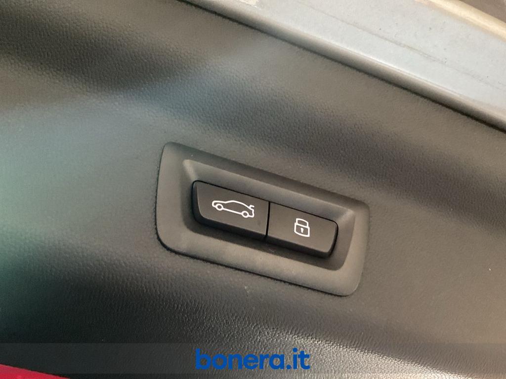 Mini Mini Countryman 2.0 48V D Favoured Steptronic