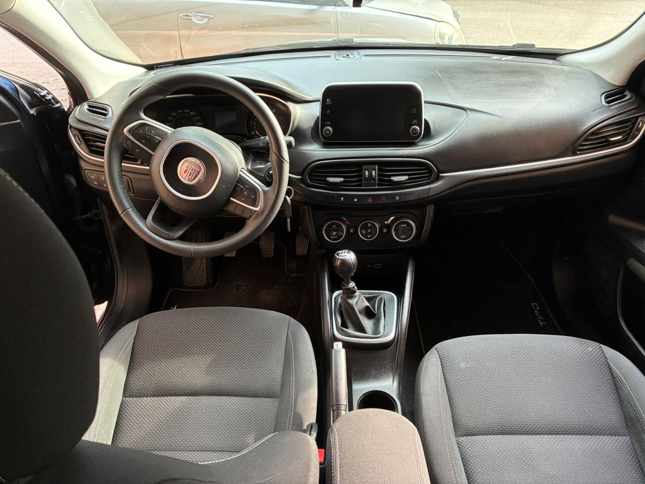 Fiat Tipo 1.6 Mjt SW Lounge garantita-2019