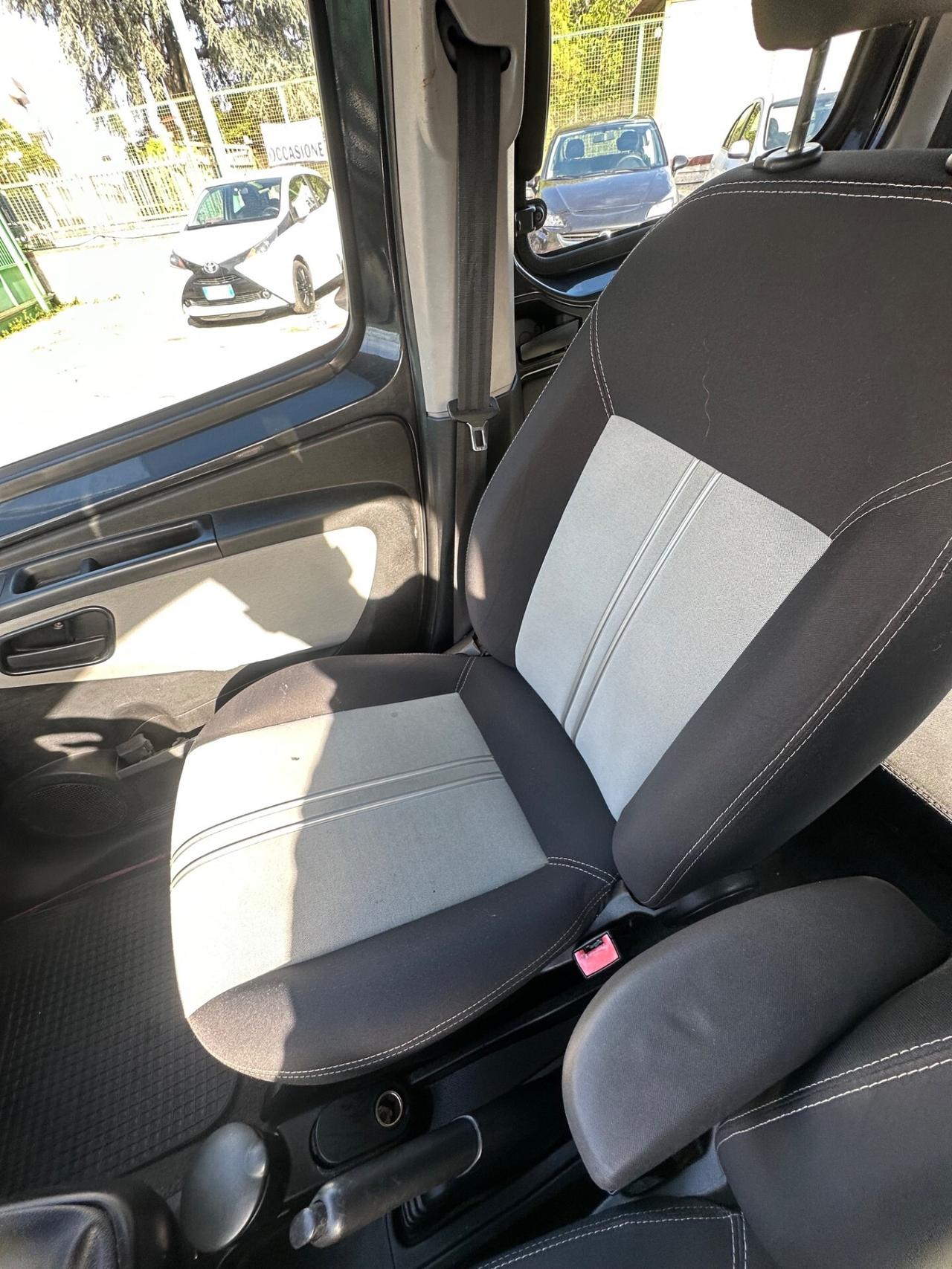 Fiat Qubo 1.4 8V 77 CV Active Natural Power