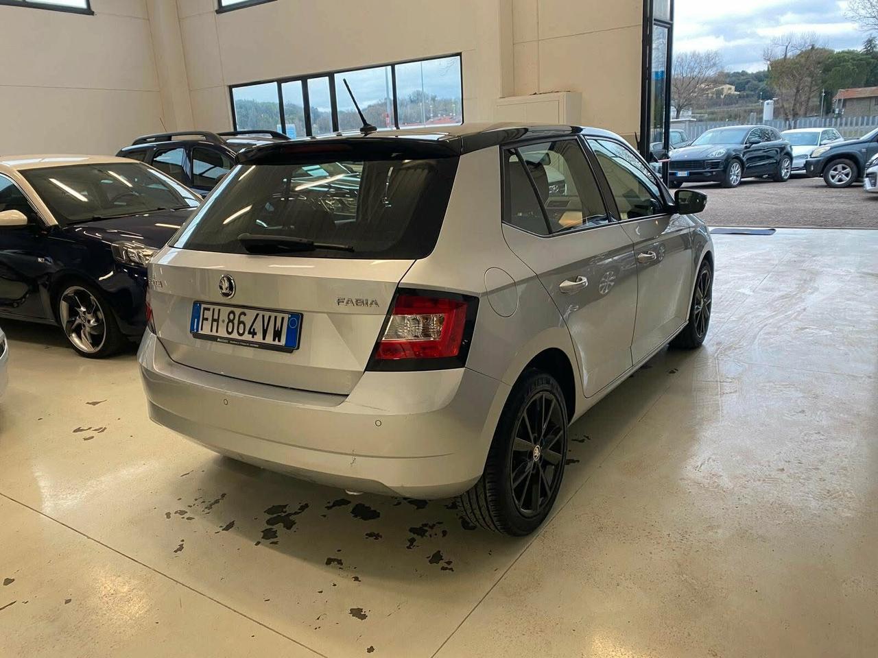 Skoda Fabia 1.4 TDI 75 CV Twin Color Design Edition Argento