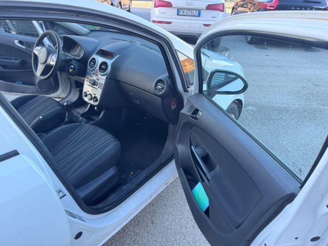 OPEL Corsa 1.2 80CV 5 porte GPL-TECH Edition