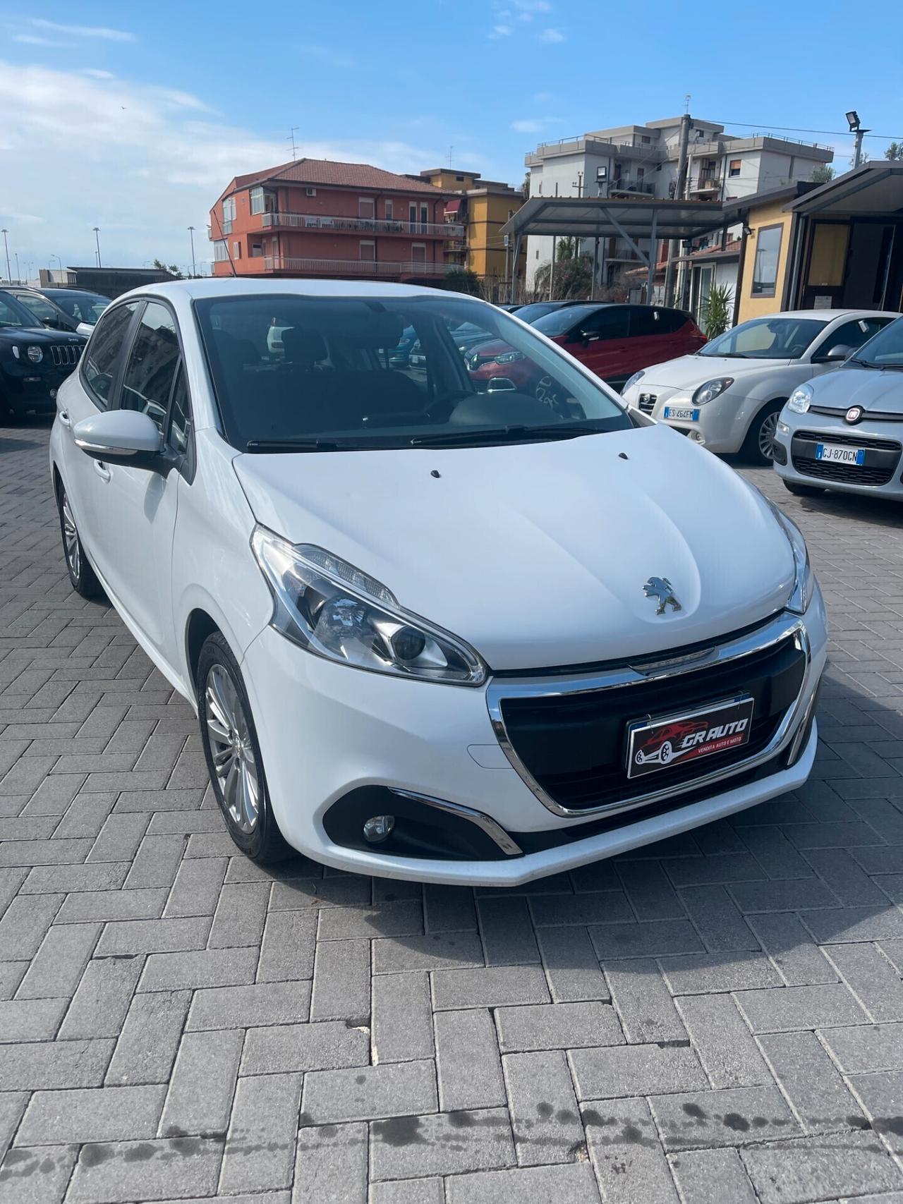 Peugeot 208 Allure