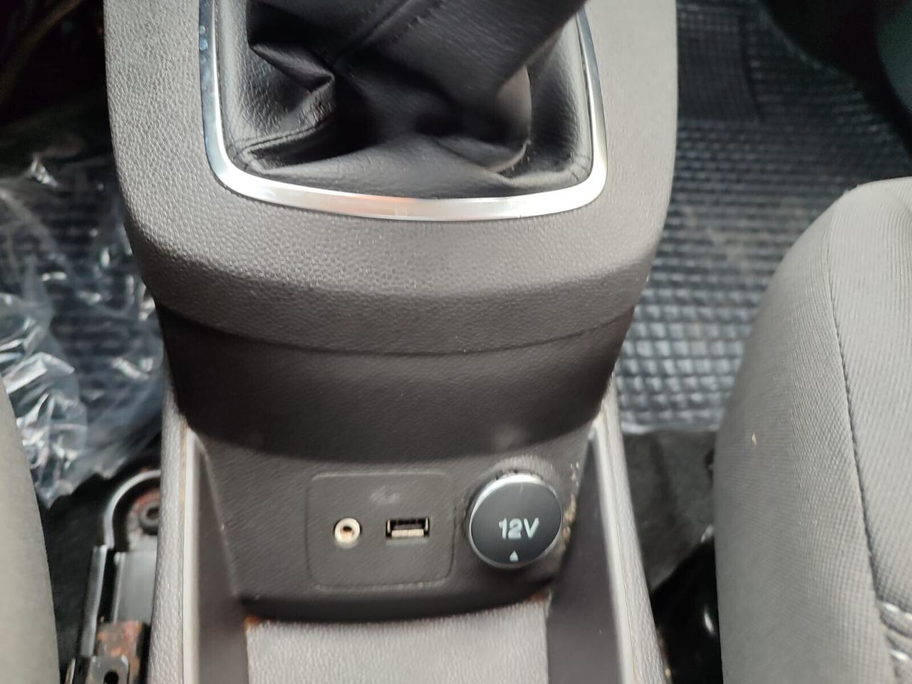 Ford Fiesta 1.5 TDCi 75CV Business!!