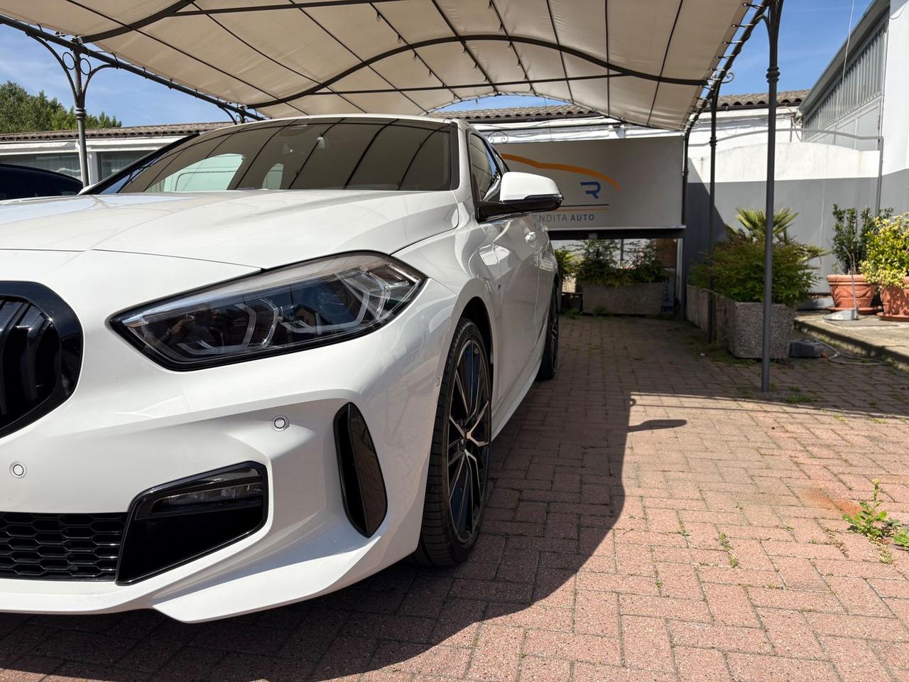 Bmw 118 M Sport 118d TETTO APRIBILE E PANOR #10951