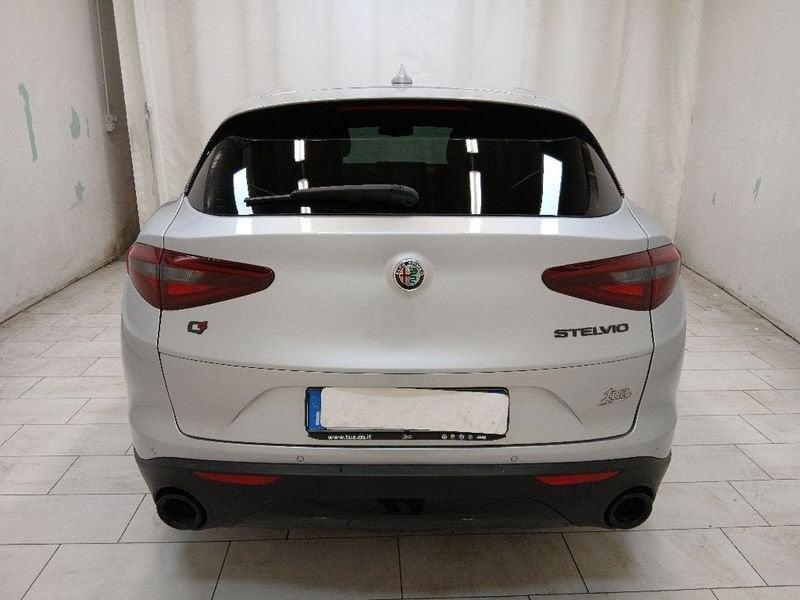 Alfa Romeo Stelvio 2.2 t Sprint Q4 190cv auto