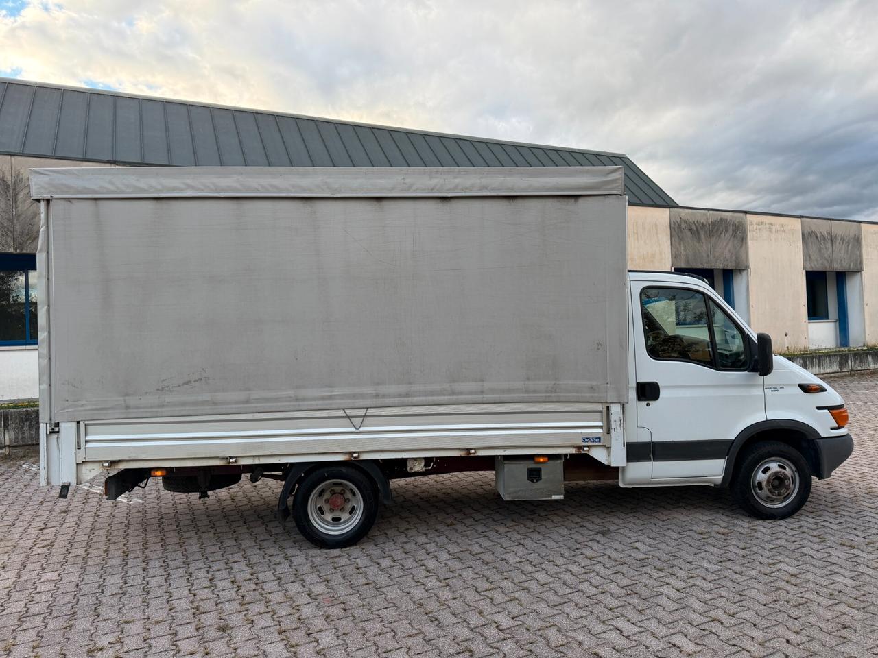 Iveco D.aily 2.3HPI 35C12 Centina Regolabile