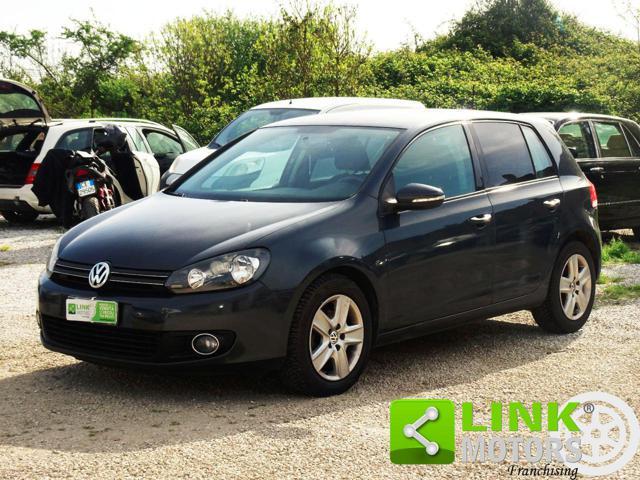 VOLKSWAGEN Golf 1.6 TDI DPF DSG 5p. Comfortline-NEOPATENTATI-